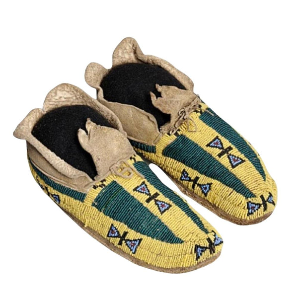 Old American Sioux Style Leather Handmade Beaded Moccasins LRS117